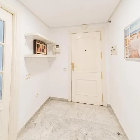 Expoholidays - Plaza Santa Rita Apartment