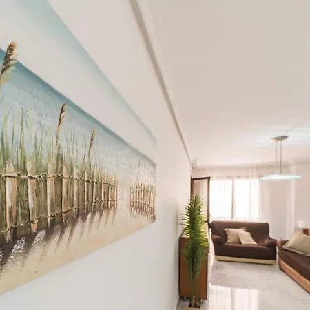 Expoholidays - Plaza Santa Rita Apartment